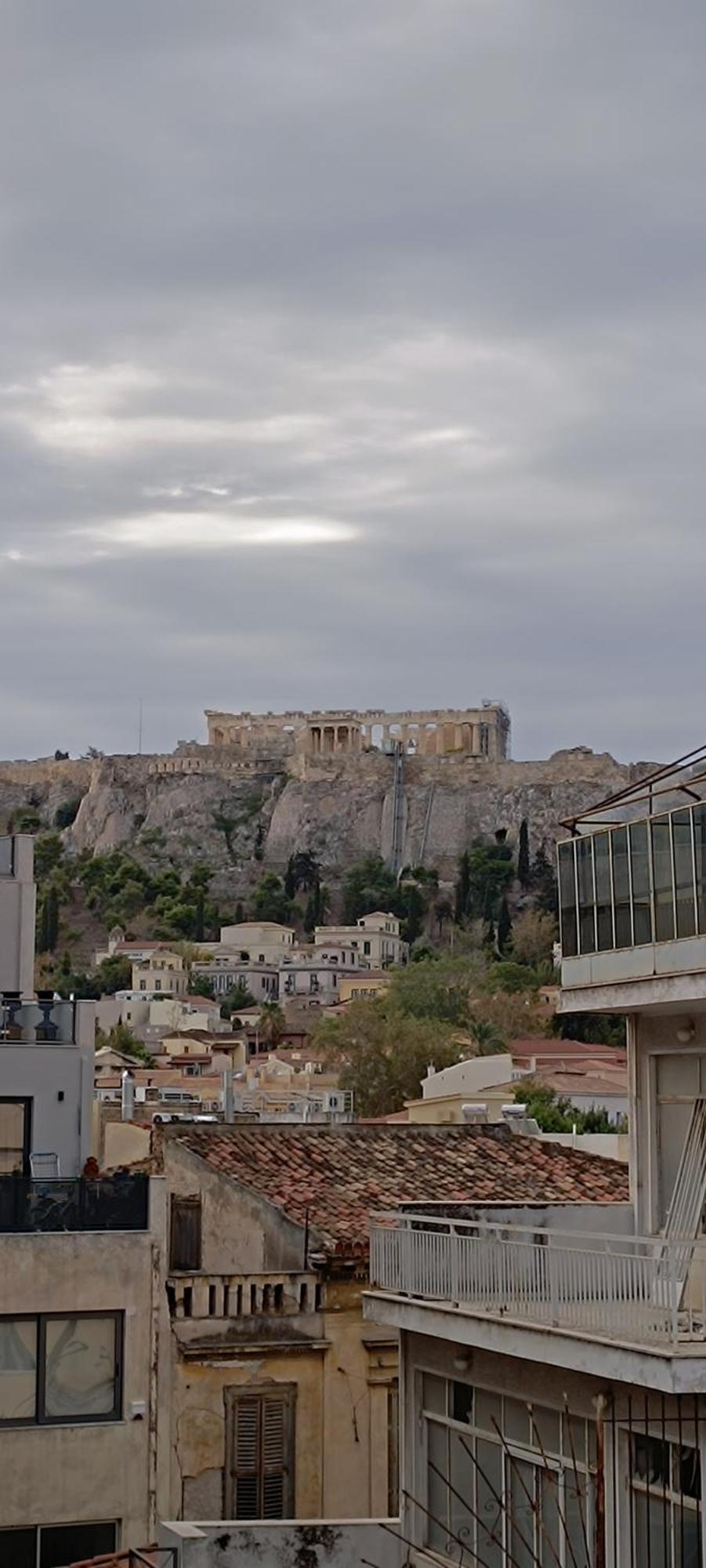 Eternal Acropolis Suites Athén Kültér fotó